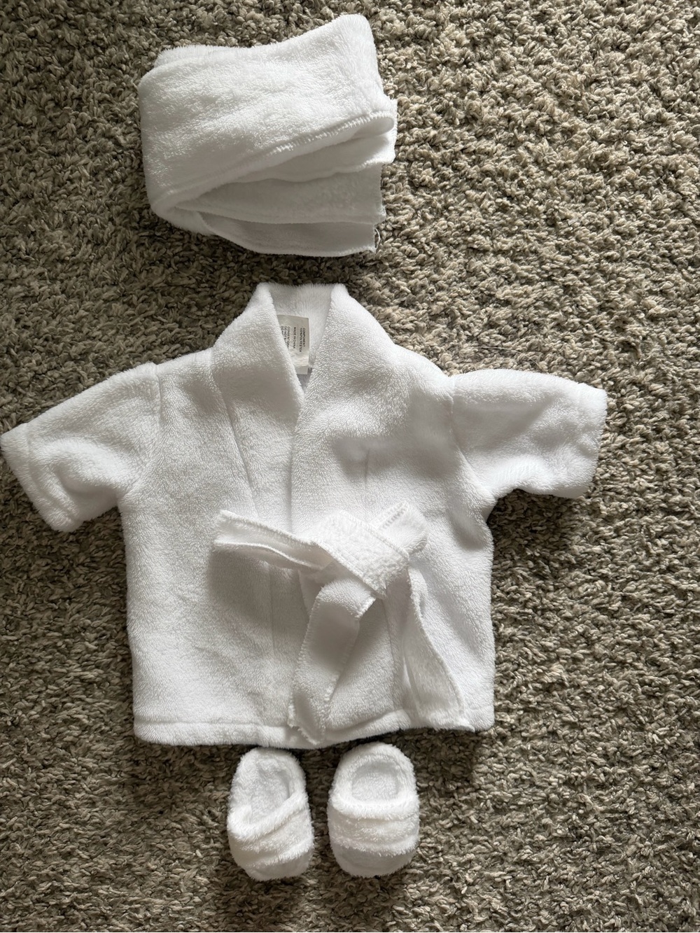 Plush White Baby Kimono Set with Booties